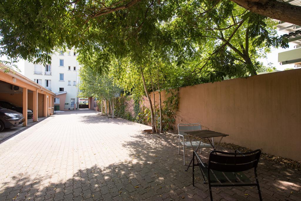 Residence Service Appart Hotel Clamart ภายนอก รูปภาพ